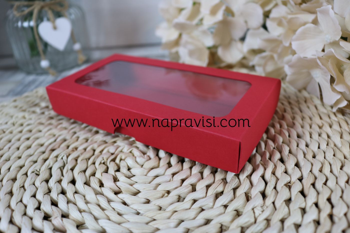 Кутия с прозорче 16,5х8,5х2,5см